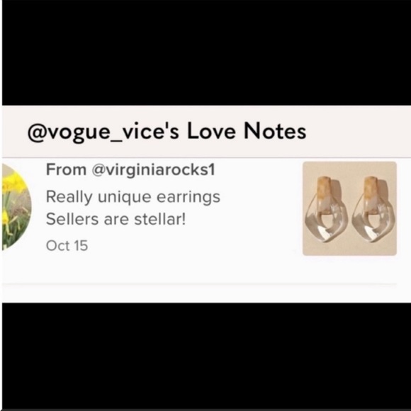 Last pair! 🆕 Acrylic chic geometric drop hoop earrings - Picture 5 of 5